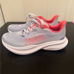 Hoka Women's Mach 6 running shoes in the Pale Dusk/Gull US 8